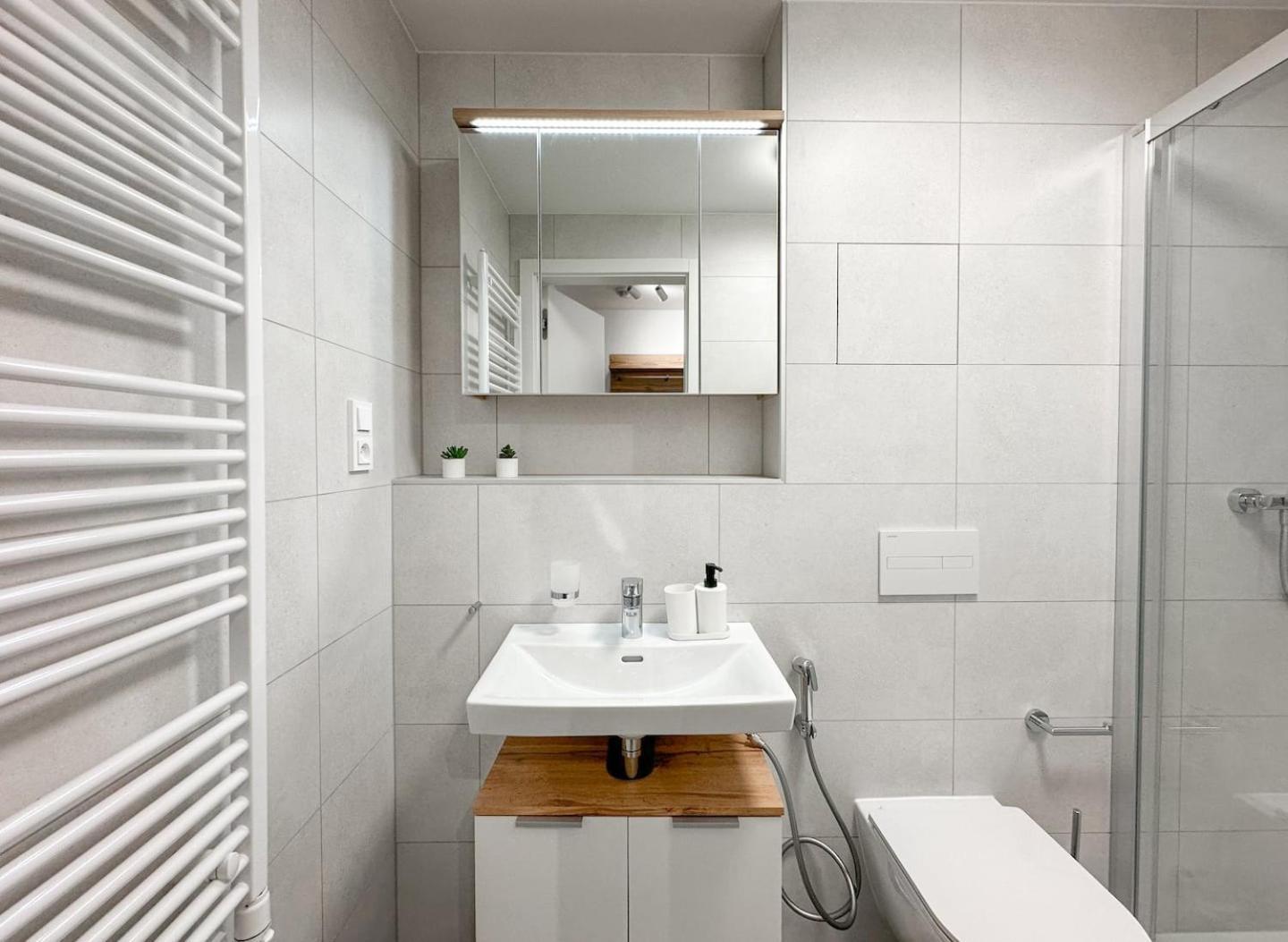 Apartment Real Living By Refa Balcony Retreat 91